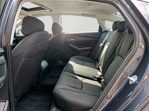 Used 2023 Honda Accord EX image 9