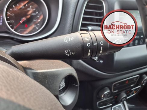 Used 2021 Jeep Compass Latitude image 20