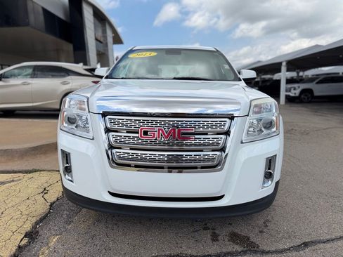 Used 2013 GMC Terrain SLE w/ LPO, Chrome Package FWD image 2