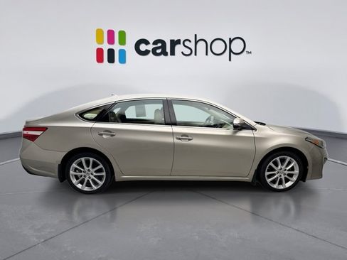 Used 2014 Toyota Avalon Limited FWD image 6