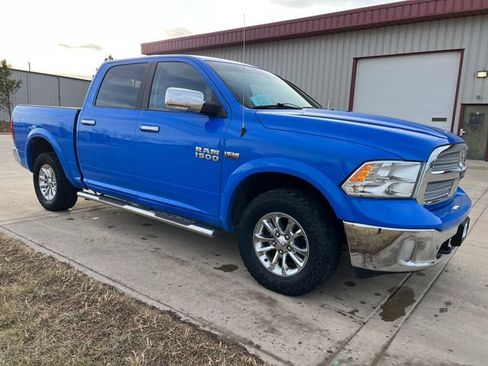 Used 2018 RAM 1500 SLT image 7