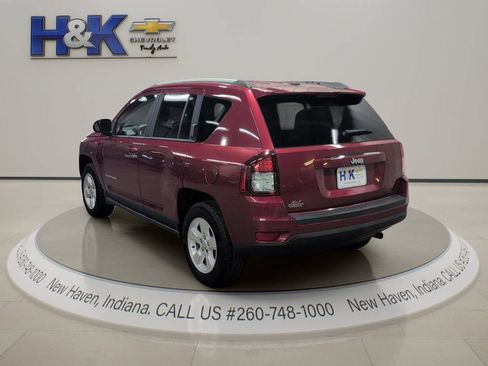 Used 2016 Jeep Compass Sport w/ Power Value Group FWD image 4