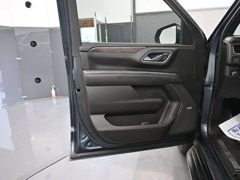 Used 2021 Chevrolet Tahoe LT RWD image 12