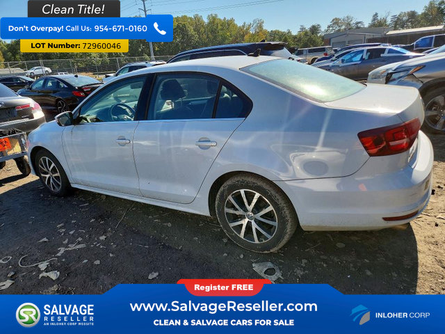 Used 2017 Volkswagen Jetta SE FWD image 3