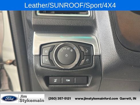 Used 2016 Ford Explorer Sport w/ Equipment Group 401A AWD/4WD image 37