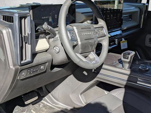 New 2026 GMC Hummer EV 2X image 9