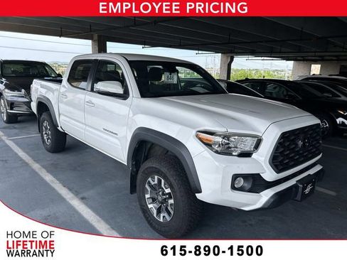 Used 2021 Toyota Tacoma TRD Off-Road w/ Technology Package AWD/4WD image 1