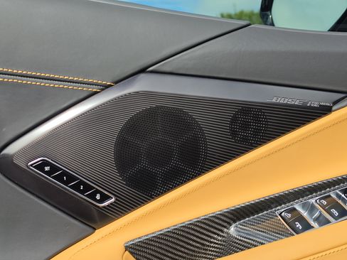 Used 2023 Chevrolet Corvette Stingray Premium Conv w/ Z51 Performance Package RWD image 22