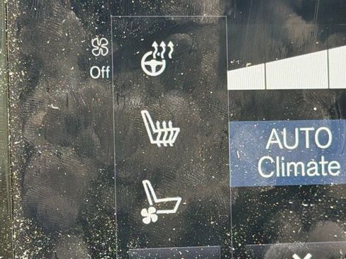 Used 2020 Volvo V60 T5 Cross Country AWD/4WD image 22