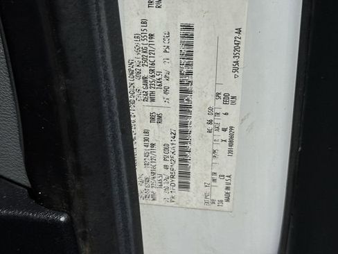 Used 2015 Ford Transit 250 138 w/ Interior Upgrade Package RWD image 28