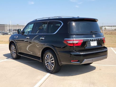 Certified 2024 Nissan Armada SL w/ Captain's Chairs Package image 7