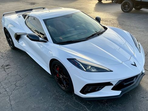 Used 2023 Chevrolet Corvette Stingray w/ Z51 Performance Package image 5