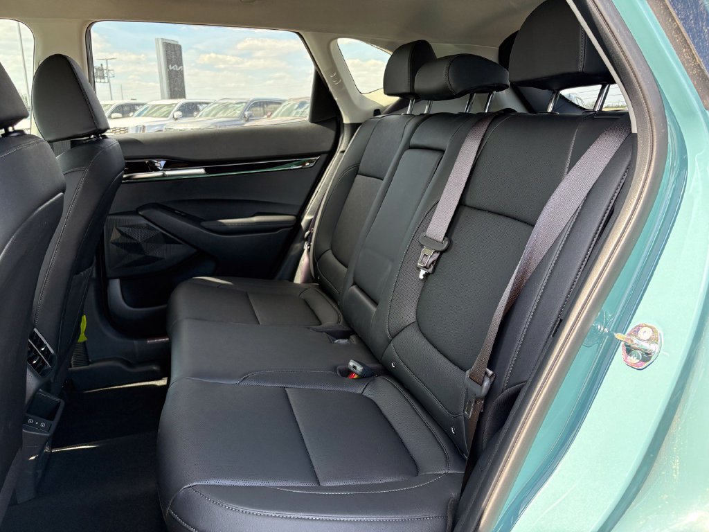 New 2026 Kia Seltos SX AWD/4WD image 14