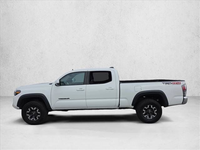 Used 2023 Toyota Tacoma TRD Off-Road w/ Black Out Package (TMS) AWD/4WD image 8