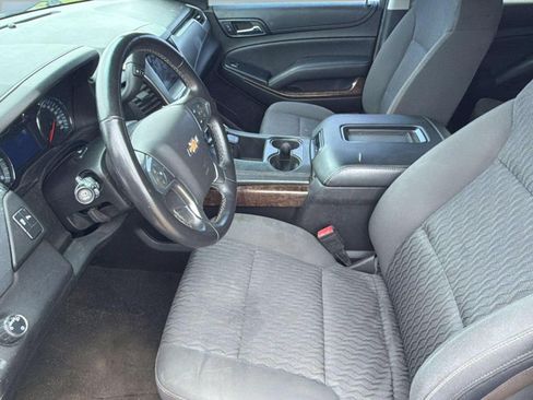 Used 2017 Chevrolet Tahoe LS RWD image 5
