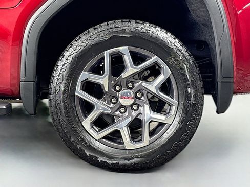 New 2026 GMC Sierra 1500 SLT w/ SLT Premium Plus Package image 32