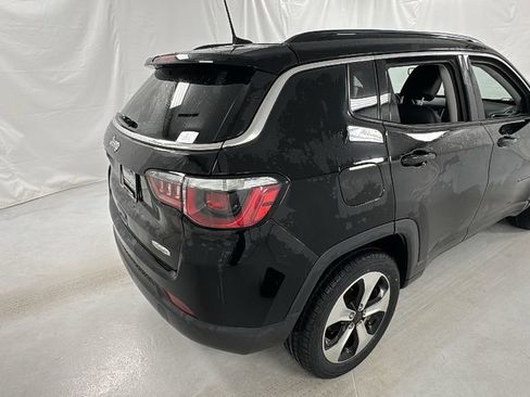 Used 2018 Jeep Compass Latitude w/ Popular Equipment Group image 3