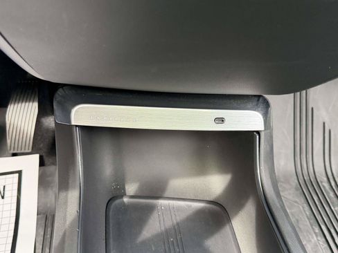Used 2024 Cadillac Lyriq Tech w/ LPO, Floor Liner Package AWD/4WD image 22