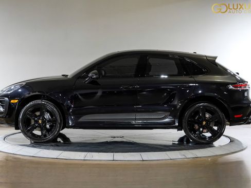 Used 2024 Porsche Macan image 13