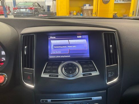 Used 2013 Nissan Maxima 3.5 SV w/ Tech Pkg FWD image 22