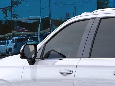 New 2026 Chevrolet Suburban Premier AWD/4WD image 36