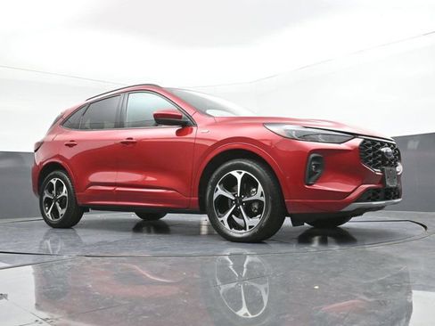 Used 2024 Ford Escape ST-Line Elite w/ Premium Technology Package image 23