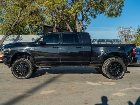 Used 2020 RAM 3500 Limited image 3