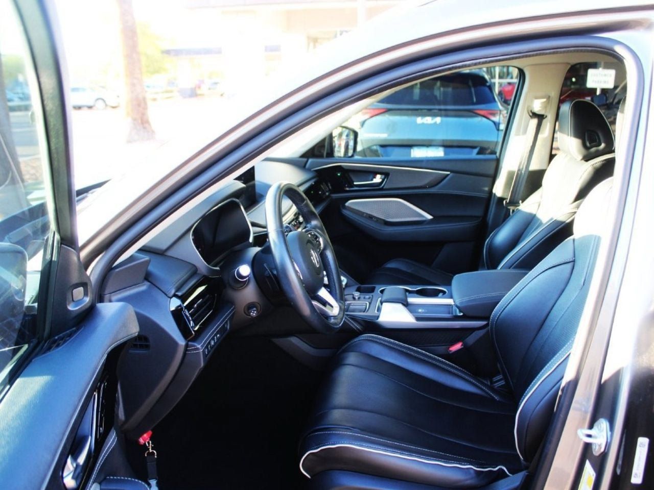 Used 2023 Acura MDX w/ Advance Package AWD/4WD image 7