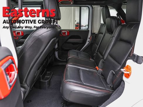 Used 2020 Jeep Wrangler Unlimited Rubicon AWD/4WD image 24