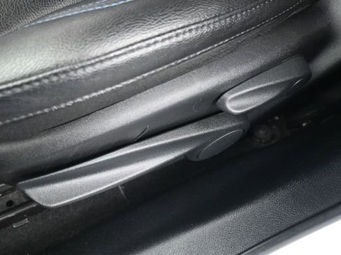 Used 2024 Jeep Compass Latitude image 12