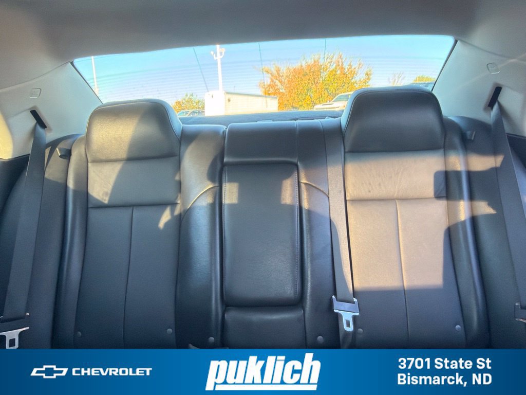 Used 2009 Chrysler 300 Touring AWD/4WD image 19