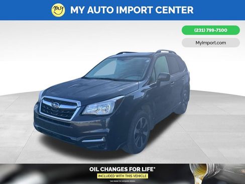 Used 2017 Subaru Forester 2.5i Premium w/ All-Weather Package AWD/4WD image 3