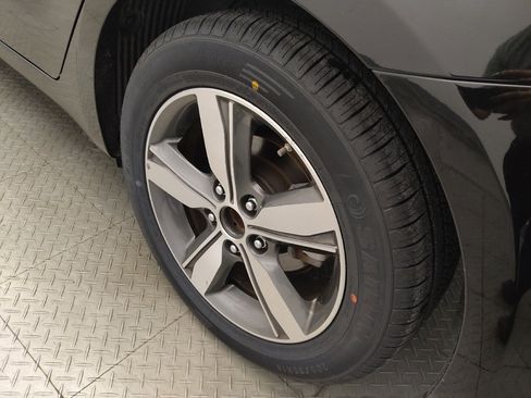Used 2018 Kia Forte LX w/ LX Popular Package FWD image 31