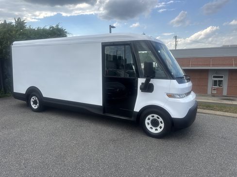 Used 2024 Chevrolet Brightdrop 600 w/ Battery Pack, Max Range AWD/4WD image 6