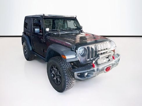 Used 2018 Jeep Wrangler Rubicon image 3