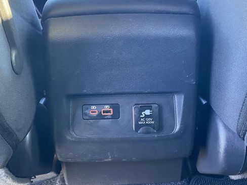 Used 2022 Nissan Frontier Pro-X image 14