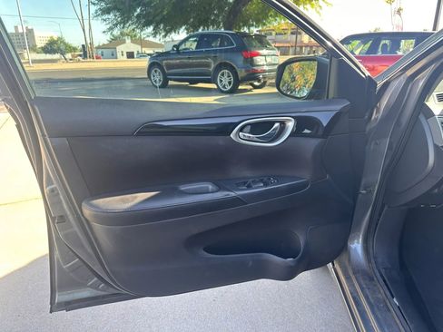 Used 2017 Nissan Sentra S FWD image 12