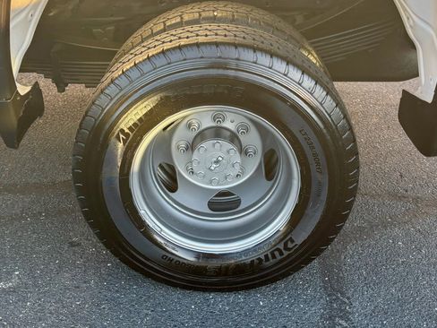 Used 2020 Chevrolet Silverado 3500 W/T w/ WT Fleet Convenience Package image 9