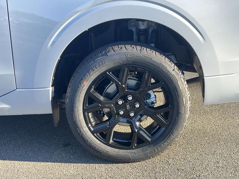 New 2026 Ford Maverick Lobo image 28