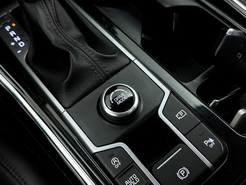 Used 2022 Kia Sorento SX FWD image 7