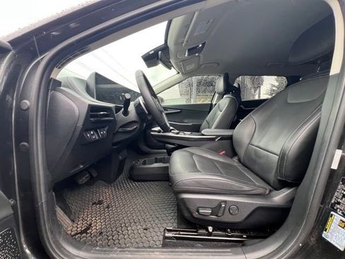 Certified 2022 Kia EV6 Wind image 14