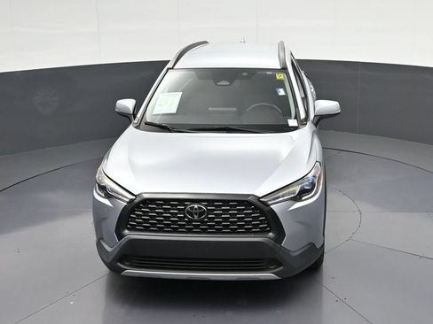 Used 2024 Toyota Corolla Cross LE FWD image 24
