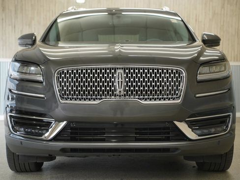 Used 2020 Lincoln Nautilus Reserve image 3
