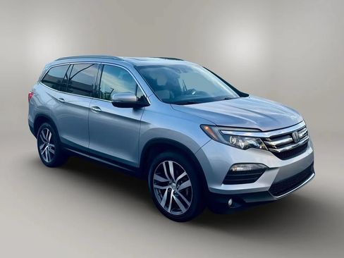 Used 2016 Honda Pilot Elite image 5