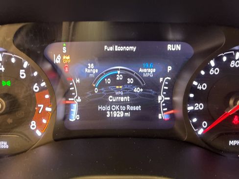 Used 2025 Jeep Compass Trailhawk AWD/4WD image 18
