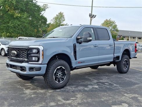 New 2026 Ford F250 Lariat w/ Tremor Off-Road Package image 2