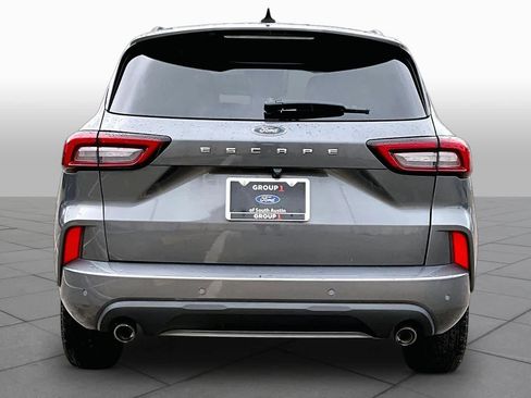 Used 2023 Ford Escape ST-Line w/ Tech Pack #1 image 5