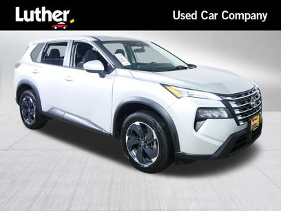 Used 2024 Nissan Rogue SV