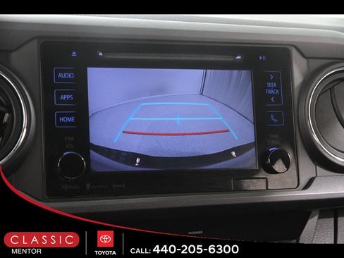 Used 2016 Toyota Tacoma TRD Sport w/ Towing Package AWD/4WD image 13