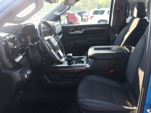 Used 2022 GMC Sierra 1500 Elevation AWD/4WD image 17